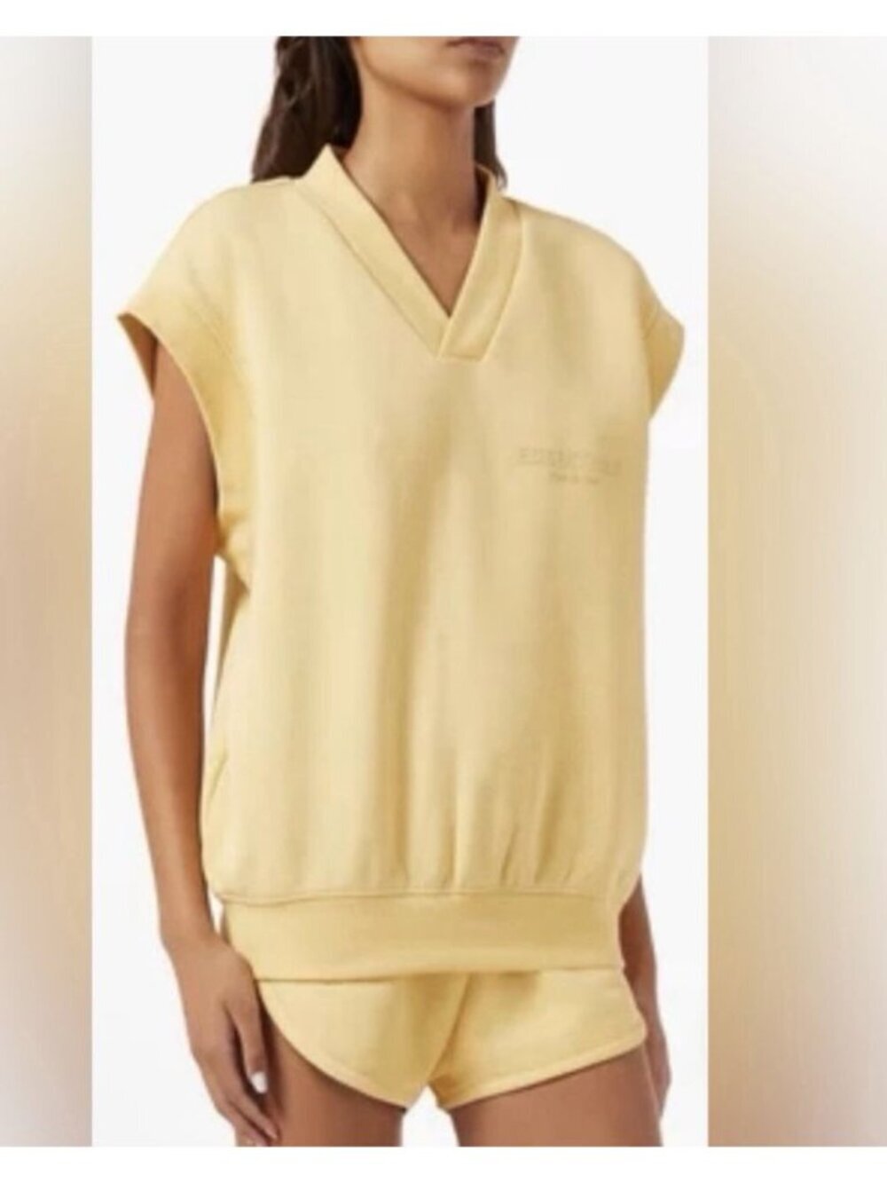 ESSENTIALS Fear of God Women’s V Neck Sweatshirt Vest Sz Medium Light Tucson